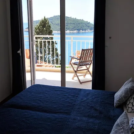 Apartment Paola 5 Min From The