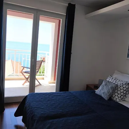 Paola 5 Min From The Ντουμπρόβνικ